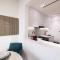 Spacious Balcony, 1BR, Pool, Full Kitchen at JVC - Dubaj