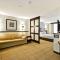 Hyatt Place Chicago/Naperville/Warrenville