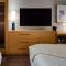Hyatt Place Boston/Seaport District