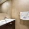 Spacious apartment with Maid room in Dubai Marina I Marina Arcade