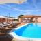 Apartments with shared pool, Vignola Mare Aglientu