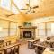 Helen's Hideaway-Wooded seclusion 1 mile to Deep Creek Smoky Mtn Park - Bryson City