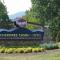 Helens Hideaway-Wooded seclusion 1 mile to Deep Creek Smoky Mtn Park