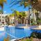 Apartamento Los Amigos, La Zenia Boulevard area, 2 bedrooms, beautiful swimming pool.