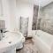 Spacious 4 Bedroom, Wi-Fi, 2 Gardens, Sleeps 8 - Amethyst - 剑桥