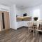 Solid Gold Garni Hotel