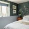 Luxury 3 Bedroom Cottage - Sleeps 6