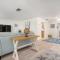 Swaying Palms! Coastal home with amazing pool just a short drive from Anna Maria Island! - 布雷登顿
