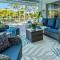 Twin Palms Oasis! Modern, with heated pool and game room! - Bradenton