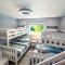 Twin Palms Oasis! Modern, with heated pool and game room! - Bradenton