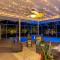 Twin Palms Oasis! Modern, with heated pool and game room! - Bradenton