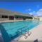The Tree House! Beautiful townhome in Longboat Key with great amenities surrounded by nature! - لونغبوت كي