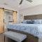 The Tree House! Beautiful townhome in Longboat Key with great amenities surrounded by nature! - لونغبوت كي
