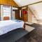 Beach Studio in Crown Point - Bon Accord