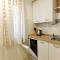Apartments with a parking space Umag - 22722 - Umag