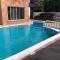 Casa Amplia con Piscina