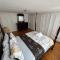 Serene Stay - Stylish House Close to NYC