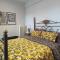 Polys Apartment and Paraskevi studio with view - Ptolemaida