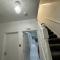 4TH Studio Flat With Private Own Bathroom A London Luxury Family Home Setup and furnished With Double Bed plus A Double Futon-Sofa Bed A Single Futon Bed A Baby Cot and Garden and Free Parking - Lewisham
