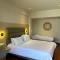 Anemoni Piraeus Hotel