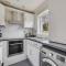 Immaculate Two Bedroom House with Parking