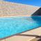 Homes of Spain, Apartamentos Paraíso, Ed Palmerston, Atico O, Suite con Piscina Privada en solárium, vistas al mar, a 50 m de la playa, WIFI