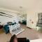 THERANCOBAY - lake view apartment -