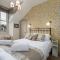 2 Cambridge Villas B & B