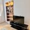 Vieil Antibes Apartment with AC 320m from Beach - Антіб