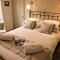 2 Cambridge Villas B & B