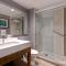 Hyatt Place Bloomington / Normal