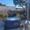 Urban Farm House +Hot Tub+Pool