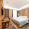 Guangzhou Baiyun Airport Yunzhi Hotel near Terminal One - Complimentary Shuttle Bus between hotel to Canton Fair Complex during Canton Fair
