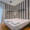 The Collection Barcelona - 2 bedroom Duplex apartment with balcony 4-3