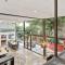 Huge duplex with private garden next to Las Ramblas - Barcellona