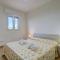 Le Bianche Apartments - 1-2-3 - Happy Rentals