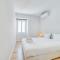 Cozy Coastal Getaway 3BR Apartment in Estoril