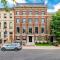 Modern Suite in Fenway Neighborhood