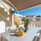 Amazing penthouse on the beach, sea views, WIFI, airconditioning and parking