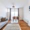 Sleek & Modern 2 BD in London - Sleeps 7 - Parking - 伦敦