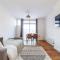 Sleek & Modern 2 BD in London - Sleeps 7 - Parking - 伦敦