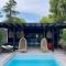Villa Le Patio Bleu au calme, piscine chauffée, centre ville