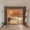 Entspannung im Boho-Flair: Sauna & Whirlpool