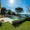Villa Barotul with pool