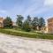Porta Tufi Luxury Apartment with Private Parking! - Siena
