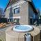 Entspannung im Boho-Flair: Sauna & Whirlpool