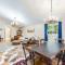 Hot Tub, Fire Pit, Grill, Deck w Resort Amenities