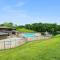 Farmhouse Cabin Hot Tub, Indoor Pool & Gym Access - Hedgesville