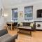 Modern 2 bedroom flat for 4 in Greater London