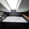 Presidental Suite Apartment by Livingdowntown